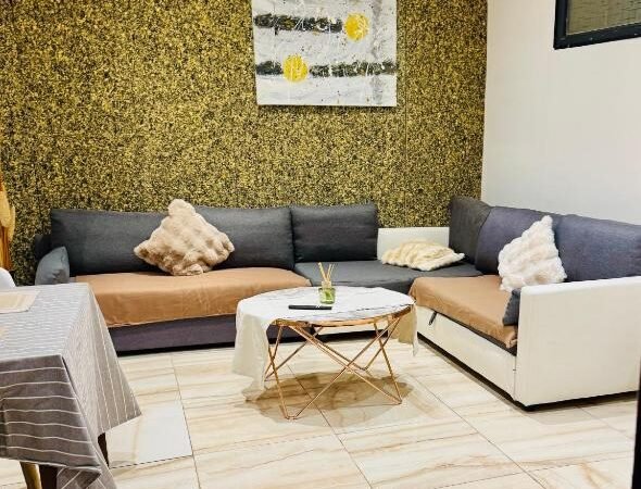 HOSTAYA APPARTEMENT 2
